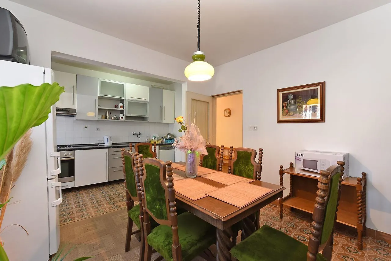 Apartments Josip 74 Pula Hırvatistan