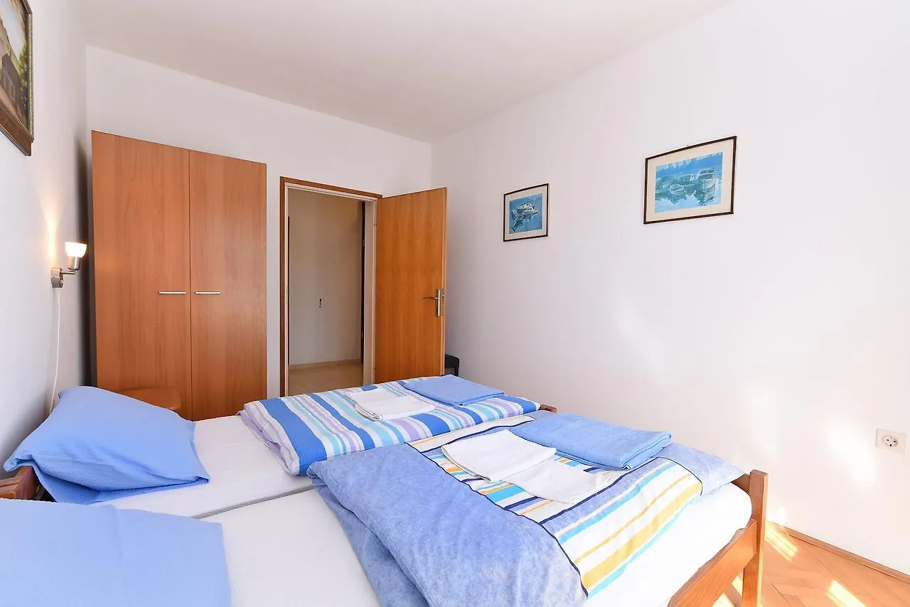 Apartments Josip 74 Pula 0*,